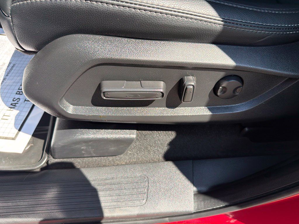 Used 2023 Honda Pilot EX-L image 19