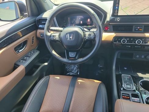 Certified 2026 Honda Passport TrailSport Elite image 11