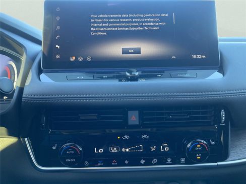 New 2026 Nissan Rogue Platinum w/ Platinum Premium Package AWD/4WD image 14
