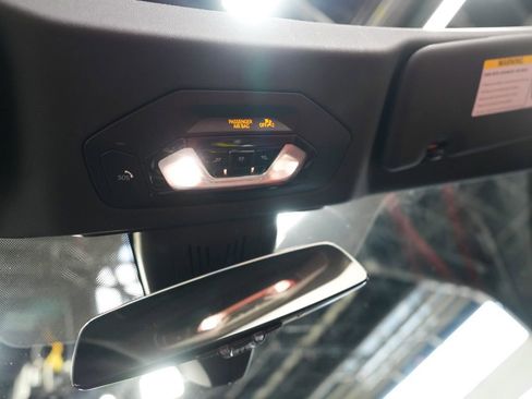 Used 2023 BMW M4 xDrive Competition w/ Executive Package image 38