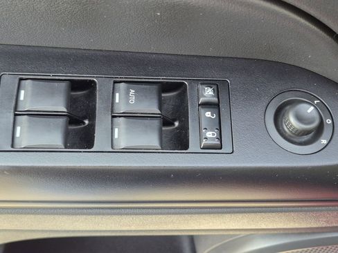 Used 2012 Jeep Patriot Sport w/ PWR Value Group image 9