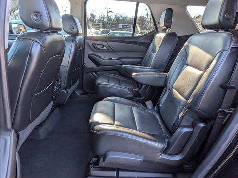 Used 2018 Chevrolet Traverse Premier w/ Redline Edition image 17