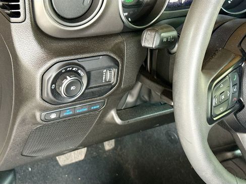 Used 2023 Jeep Wrangler Unlimited w/ Cold Weather Group AWD/4WD image 12