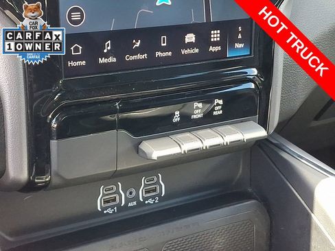 Used 2025 RAM 1500 Laramie AWD/4WD image 15