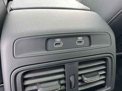 Used 2025 Audi Q5 Premium Plus AWD/4WD image 31
