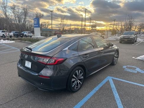 Used 2022 Honda Civic EX-L image 8