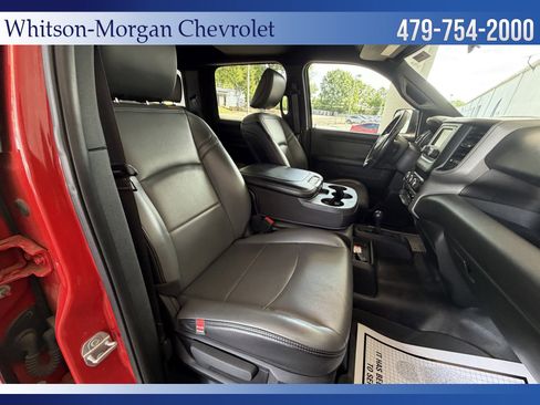 Used 2021 RAM 2500 Tradesman w/ Chrome Appearance Group AWD/4WD image 13