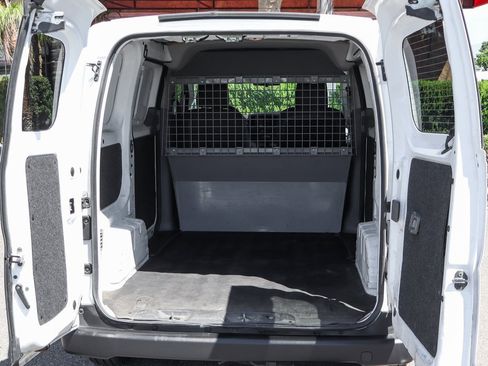 Used 2021 Nissan NV200 S w/ Back Door Glass Package image 8