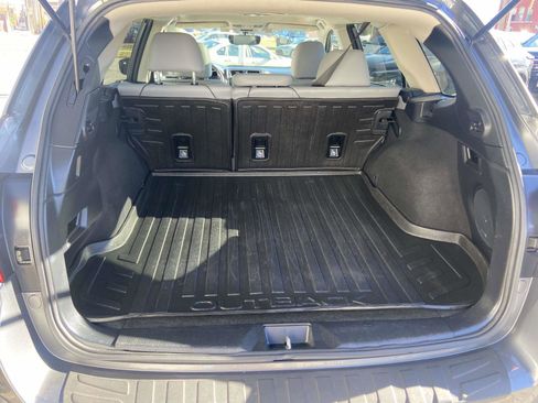 Used 2018 Subaru Outback 2.5i Limited image 34