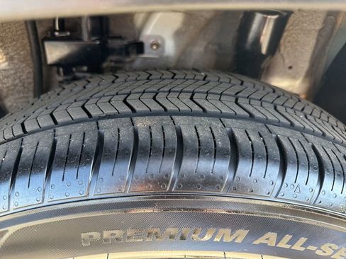 Used 2025 Hyundai Kona SEL image 32