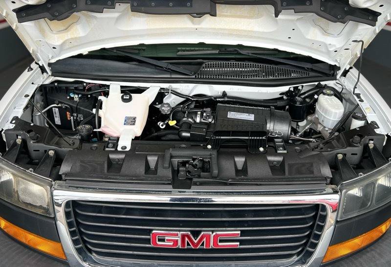 Used 2020 GMC Savana 3500 w/ Power Convenience Package RWD image 24