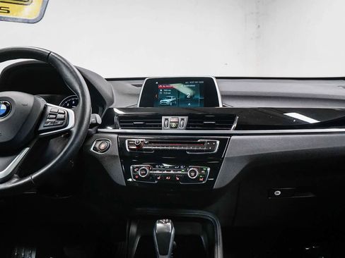 Used 2019 BMW X1 sDrive28i image 13