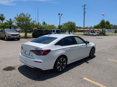 New 2026 Honda Civic Sport Touring image 6