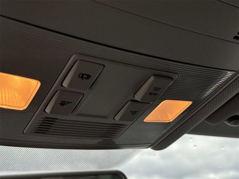 Used 2021 Volkswagen Jetta S w/ Driver Assistance Package image 29