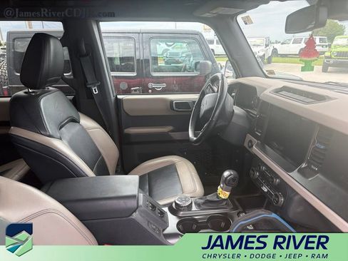 Used 2021 Ford Bronco Wildtrak AWD/4WD image 2