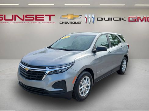 Certified 2023 Chevrolet Equinox LS image 8