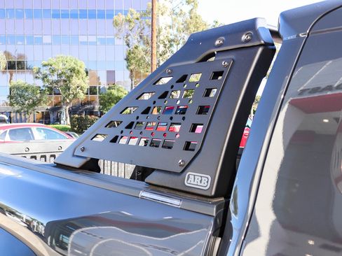 Used 2025 Toyota Tacoma Trailhunter image 10