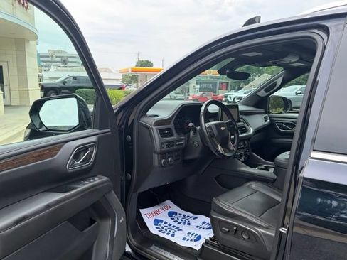 Used 2021 Chevrolet Tahoe High Country w/ Premium Package AWD/4WD image 14