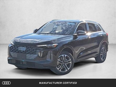 Used 2025 Audi Q5 Premium Plus w/ Premium Plus image 1