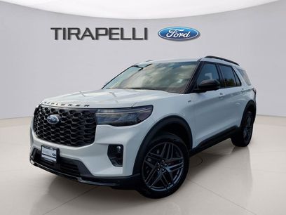 New 2025 Ford Explorer ST-Line w/ ST-Line Street Pack