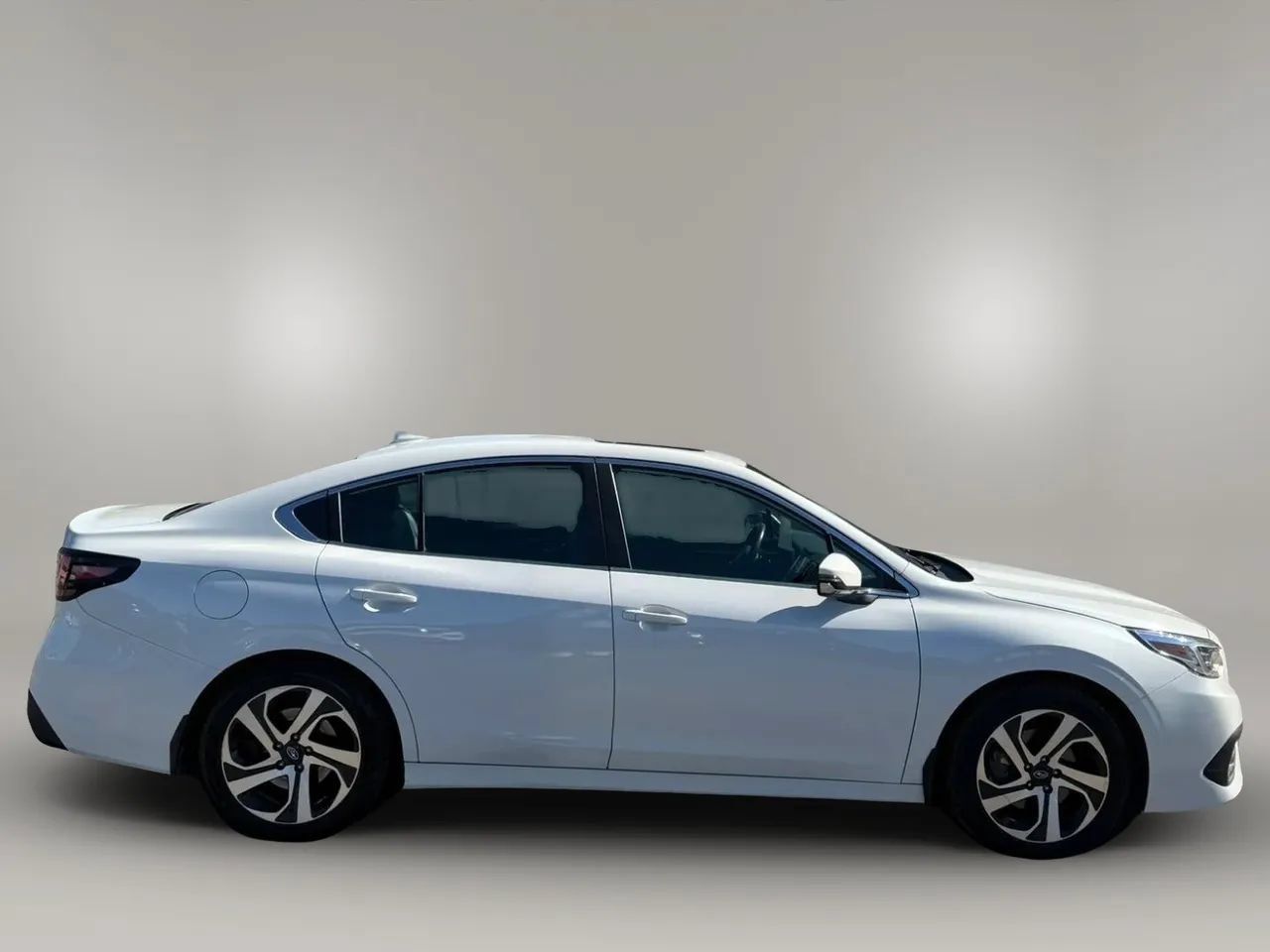 Used 2020 Subaru Legacy Limited w/ Popular Package #2 AWD/4WD image 11