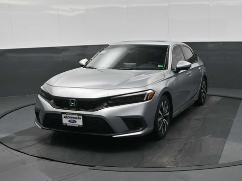 Used 2022 Honda Civic EX-L image 5