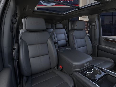 New 2026 Chevrolet Tahoe High Country AWD/4WD image 40