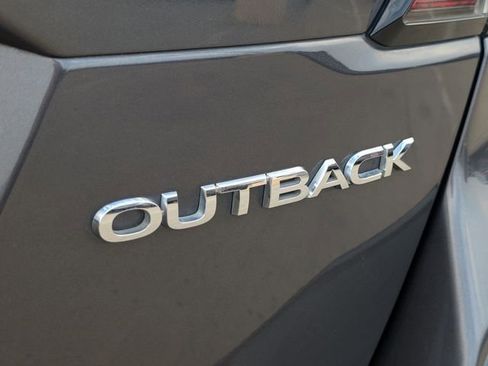 Used 2023 Subaru Outback Premium image 12