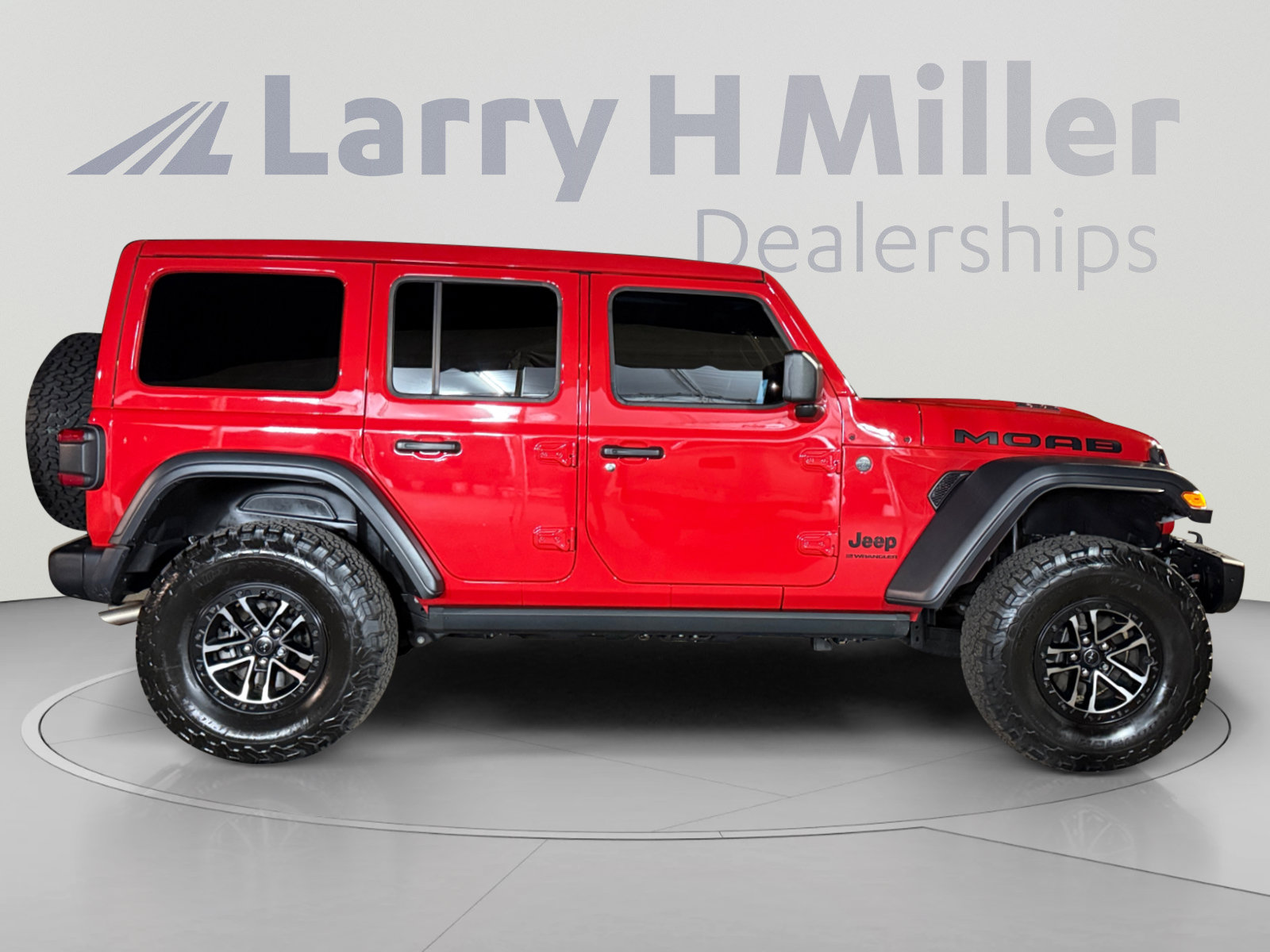 Used 2026 Jeep Wrangler Unlimited Rubicon 392 w/ Quick Order Package 27X Moab AWD/4WD image 6