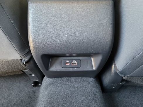 Used 2025 Nissan Altima 2.5 SV FWD image 16