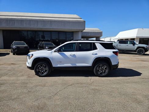 New 2026 GMC Terrain AT4 image 2