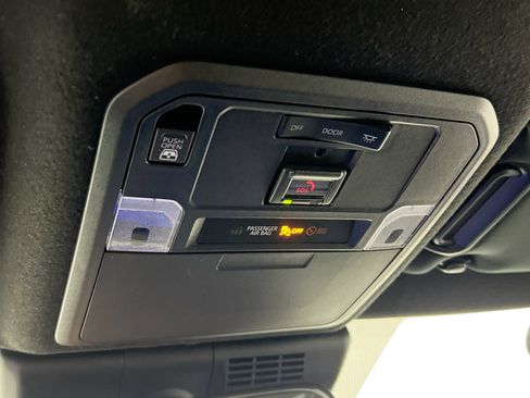 Used 2025 Toyota 4Runner SR5 image 22