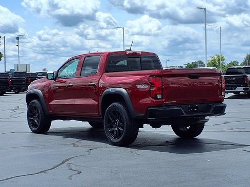 Used 2023 Chevrolet Colorado Trail Boss w/ Advanced Trailering Package AWD/4WD image 3