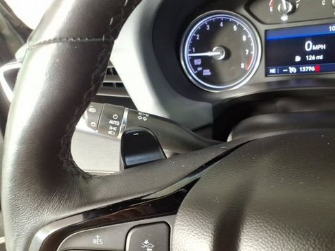 Used 2023 Buick Enclave Essence AWD/4WD image 28