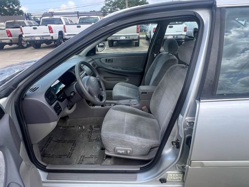 Used 2001 Nissan Altima GXE FWD image 21
