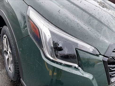 Certified 2023 Subaru Forester Premium image 32