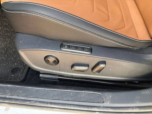 Used 2024 Volkswagen Jetta SEL FWD image 13
