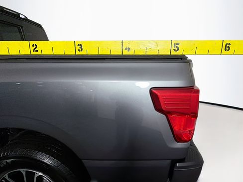 Used 2022 Nissan Titan SV w/ Accessory Utility Package image 32