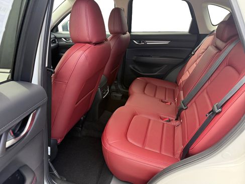 New 2025 MAZDA CX-5 Carbon Edition image 16