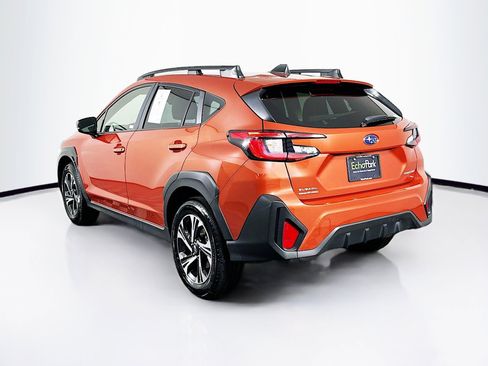 Used 2025 Subaru Crosstrek 2.0i Premium image 5
