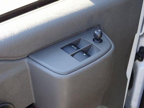 Used 2024 Chevrolet Express 2500 w/ Driver Convenience Package image 16