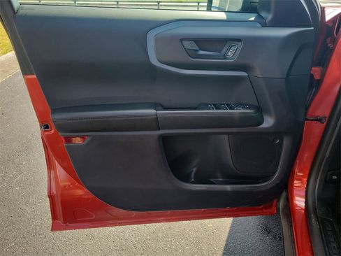 Used 2023 Ford Bronco Sport Badlands image 17