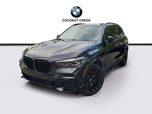Used 2022 BMW X5 sDrive40i w/ M Sport Package RWD image 3