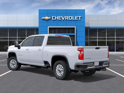 New 2026 Chevrolet Silverado 2500 LT w/ Safety Package AWD/4WD image 3