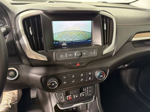 Used 2019 GMC Terrain SLE image 18
