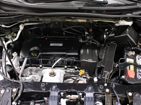 Used 2016 Honda CR-V LX image 37
