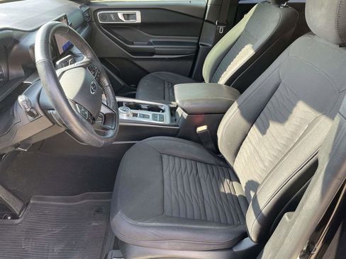 Certified 2020 Ford Explorer XLT image 13