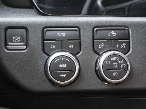 Certified 2024 GMC Sierra 1500 Elevation AWD/4WD image 27