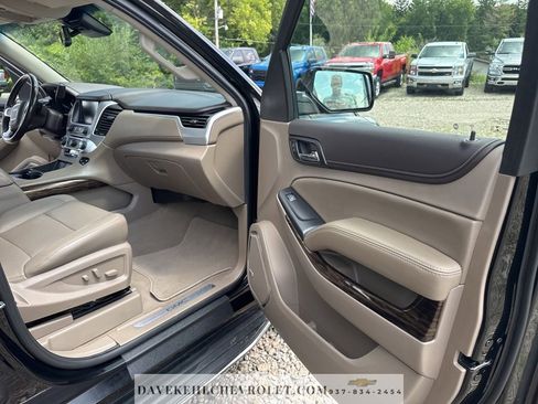 Used 2019 GMC Yukon XL SLT w/ Open Road Package image 29