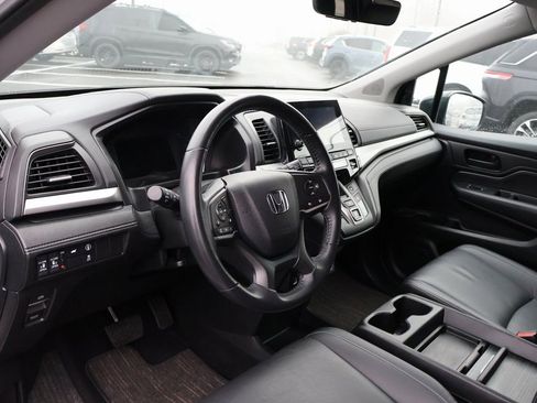 Certified 2024 Honda Odyssey EX-L image 17